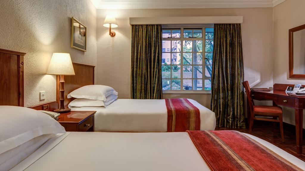Southern Sun Mayfair Найроби Экстерьер фото