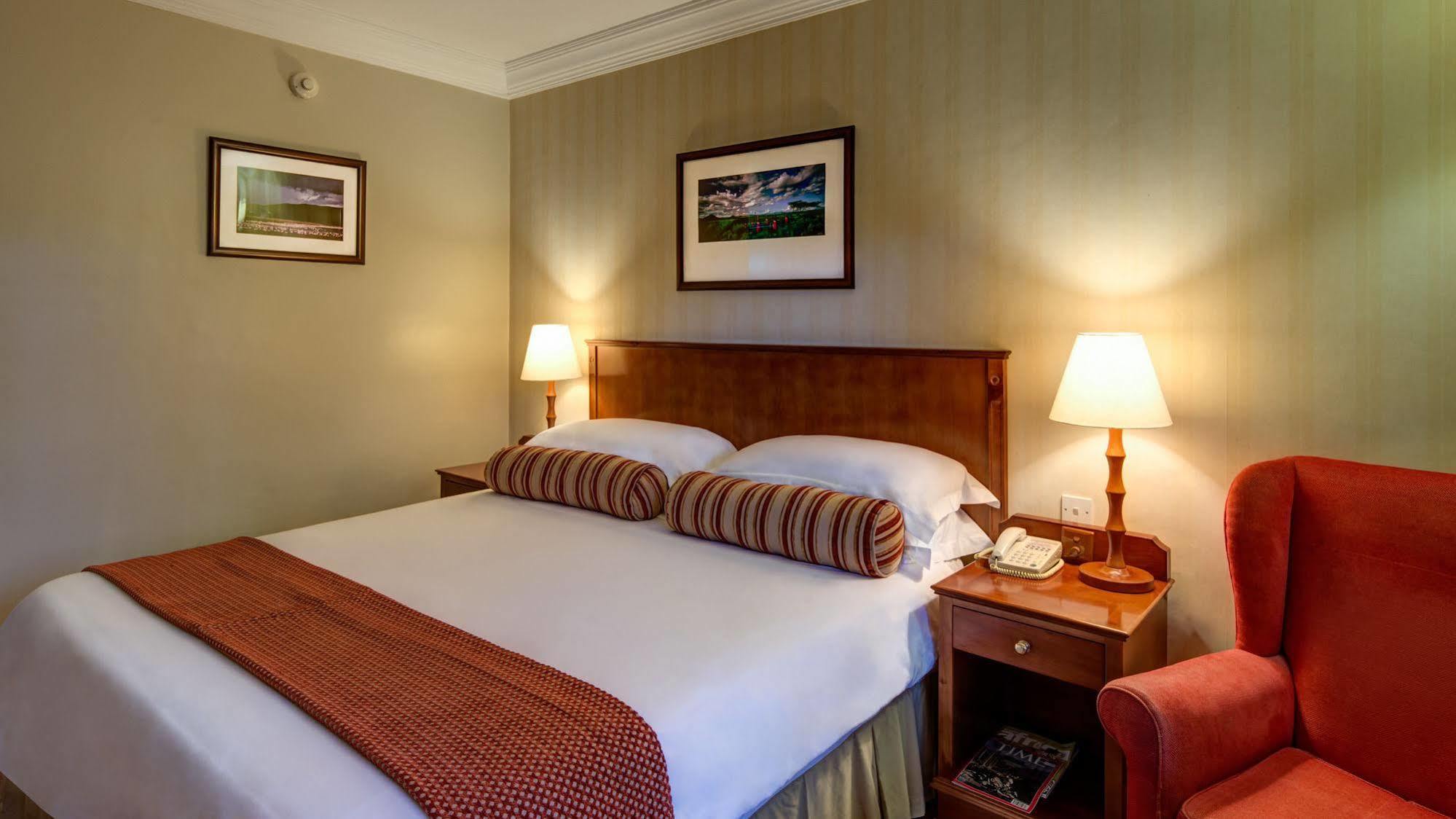 Southern Sun Mayfair Найроби Экстерьер фото