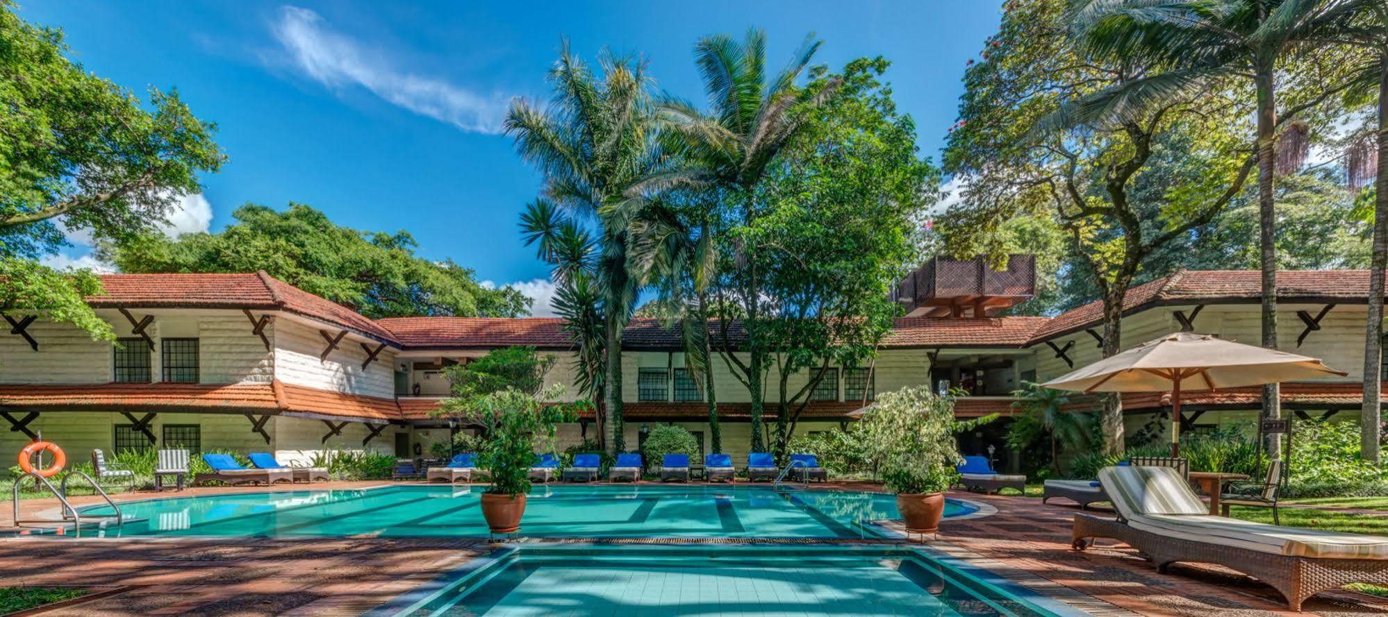 Southern Sun Mayfair Найроби Экстерьер фото